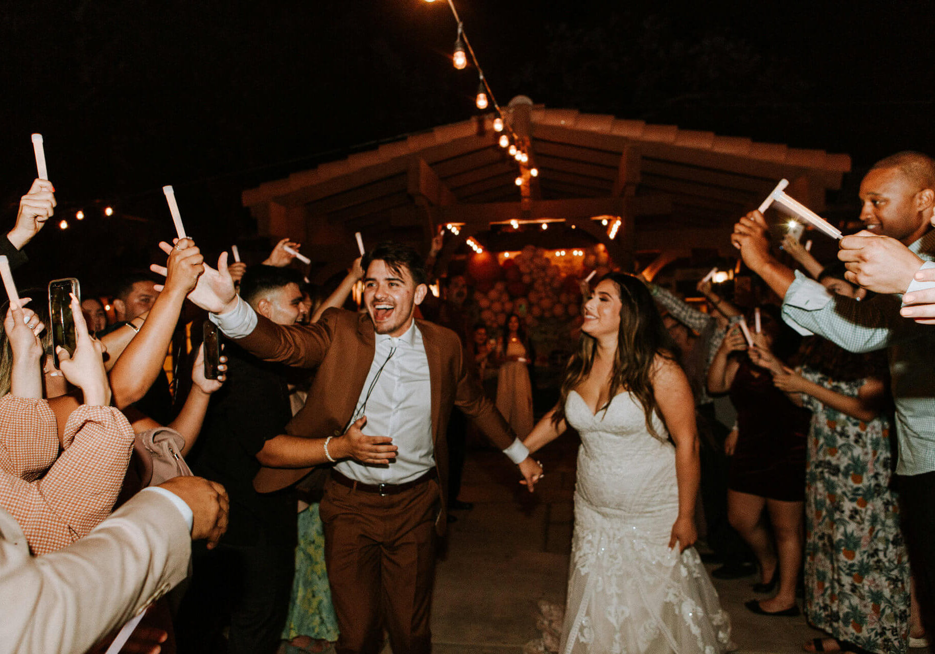 omar-lopez-1HiSyieWYS8-unsplash